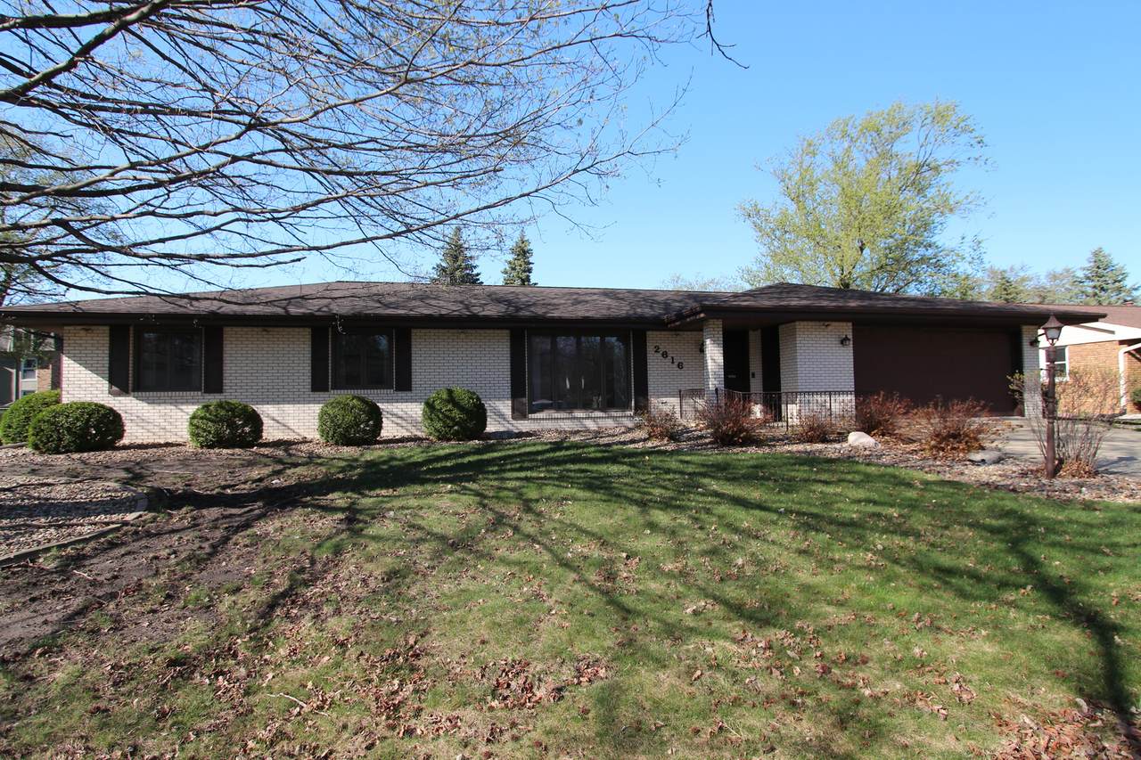 2616 Hall Court - Photo 1