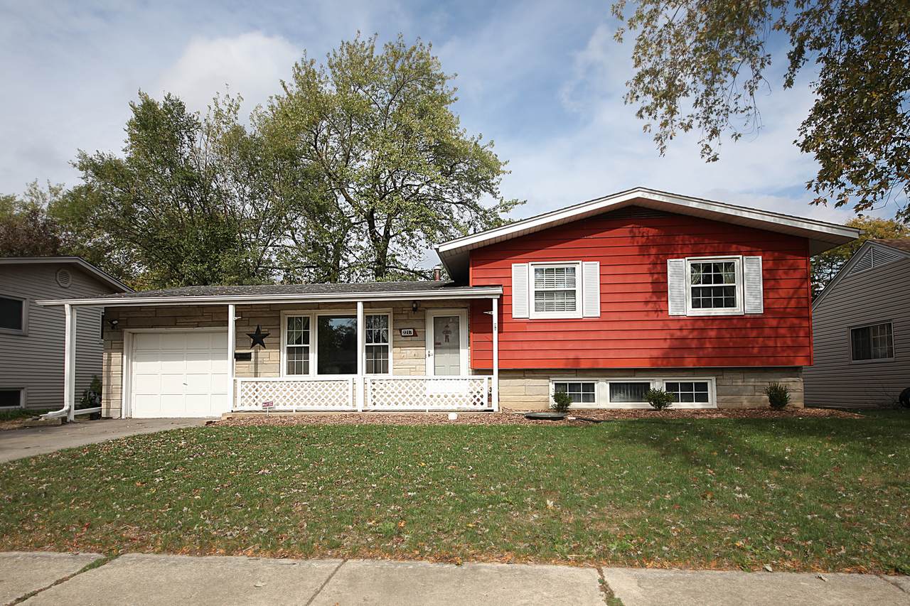 2217 Douglas Street - Photo 1
