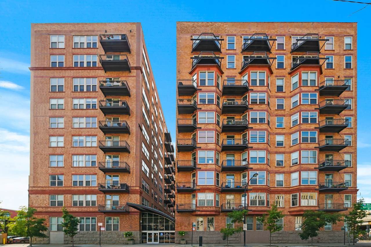 500 Clinton Street - Photo 1
