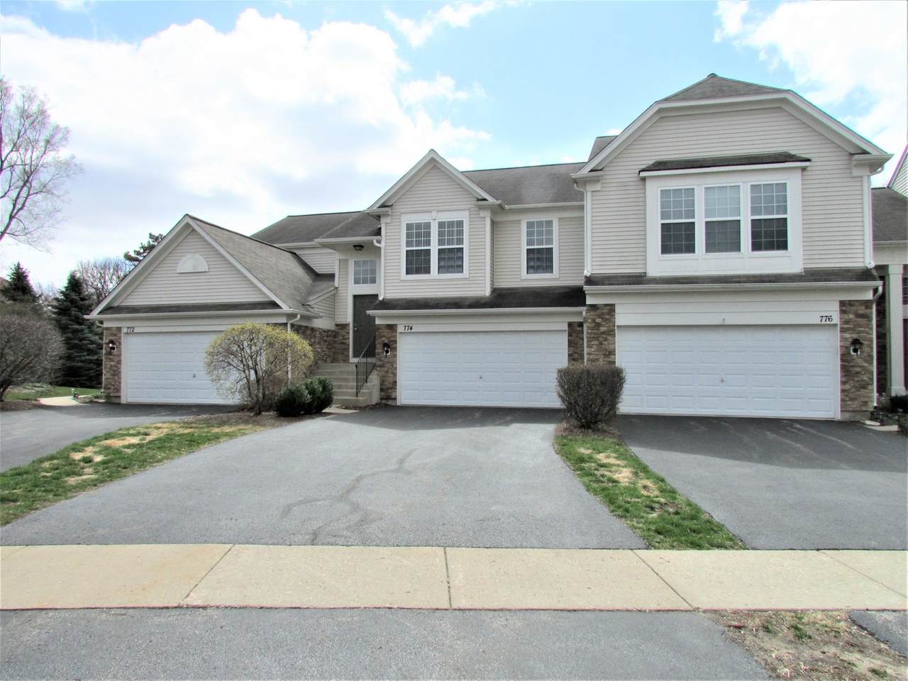 774 Pointe Drive - Photo 1