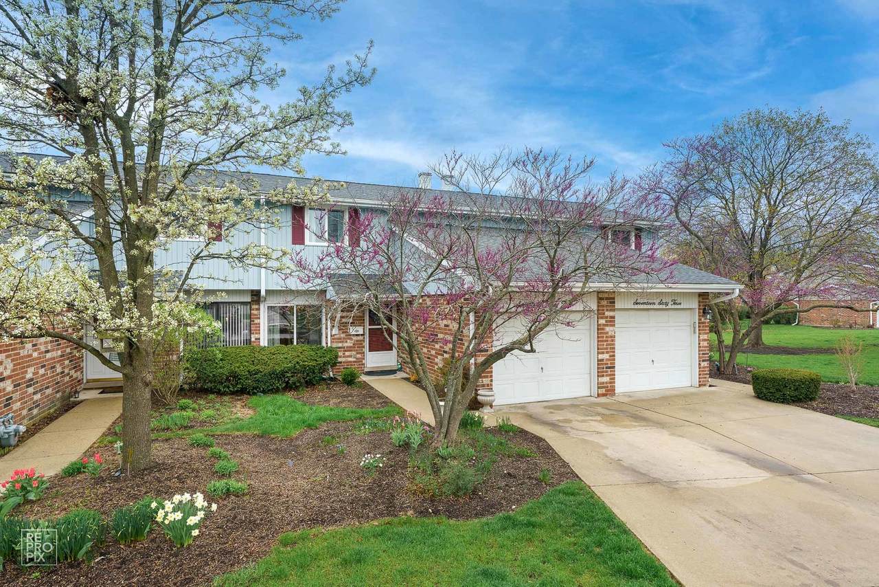 1755 Eaton Court - Photo 1