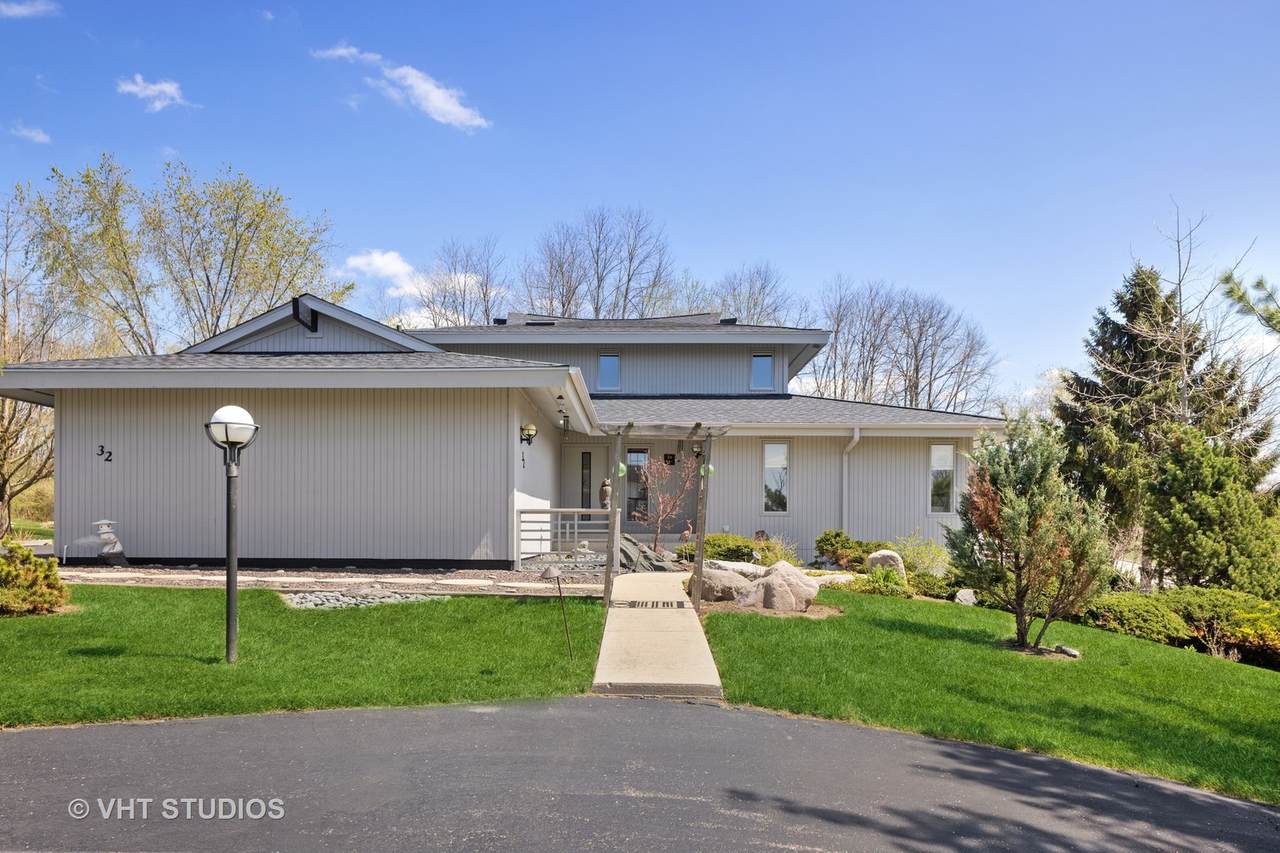 32 Emily Lane - Photo 1