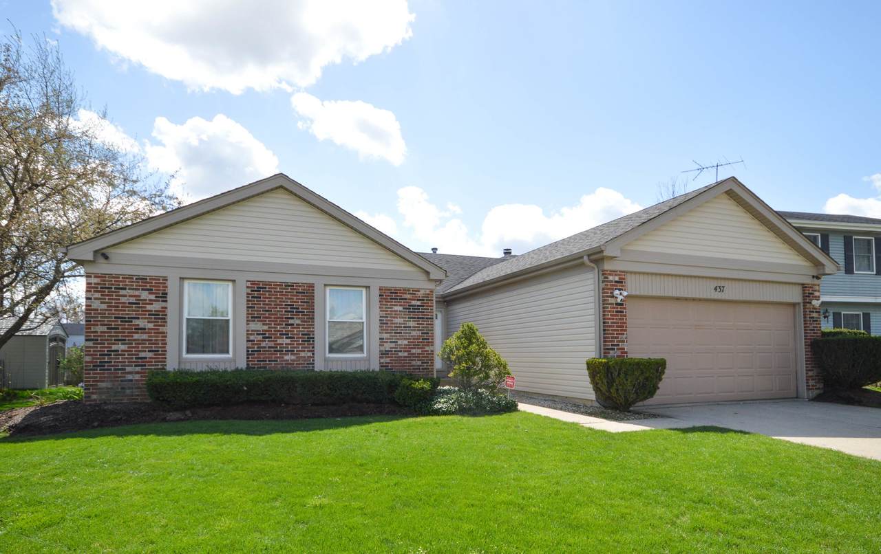 437 Caren Drive - Photo 1