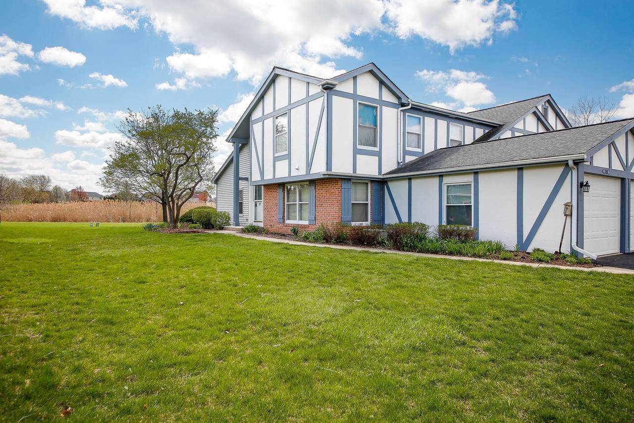 27W317 Providence Lane - Photo 1