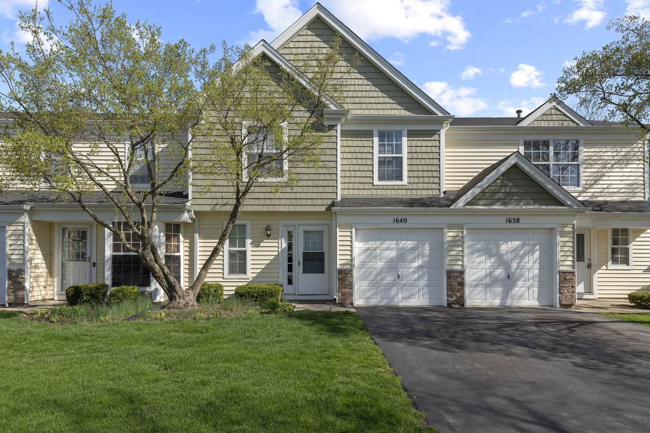 1640 College Green Drive - Photo 1