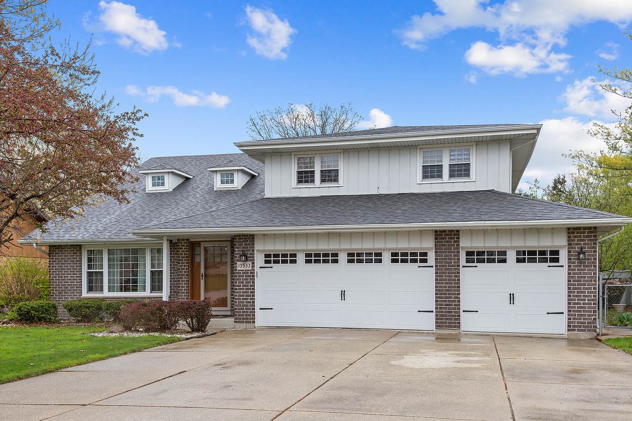 13533 Erin Drive - Photo 1