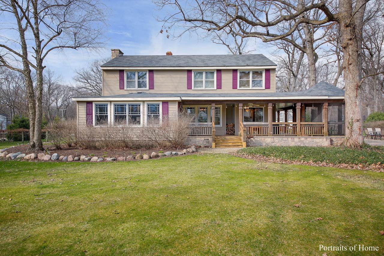 2S555 Williams Road - Photo 1