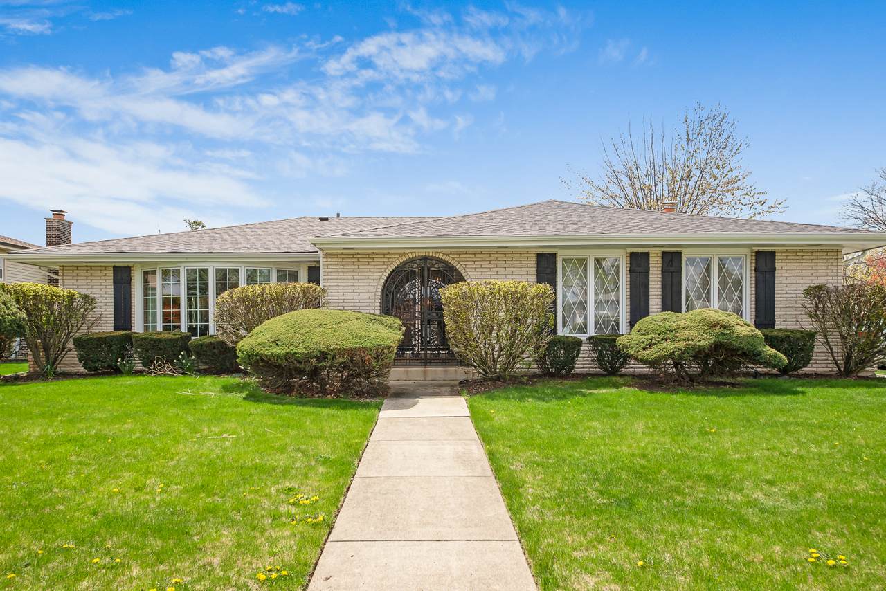 909 Walnut Drive - Photo 1