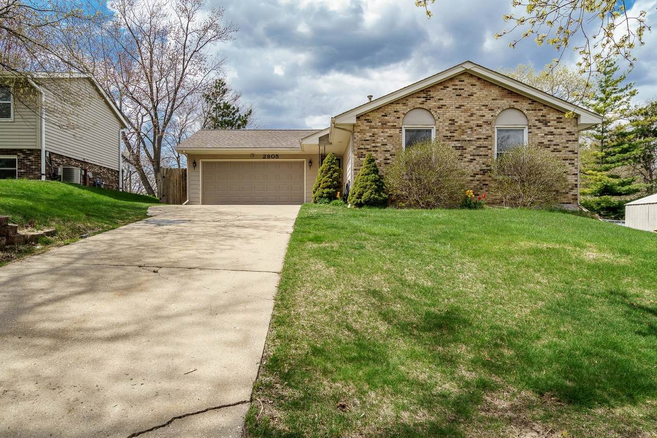 2805 Foliage Lane - Photo 1