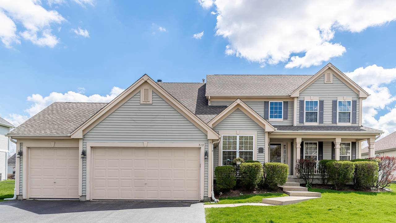 713 Brighton Circle - Photo 1