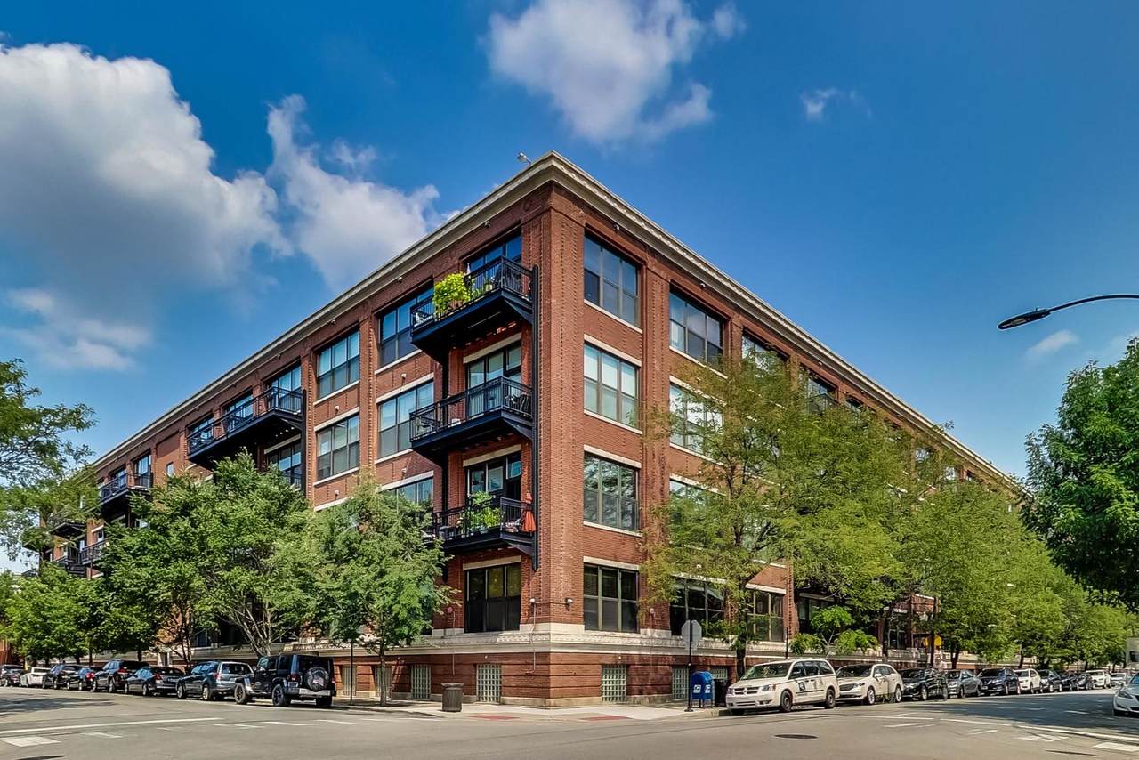 1040 Adams Street - Photo 1