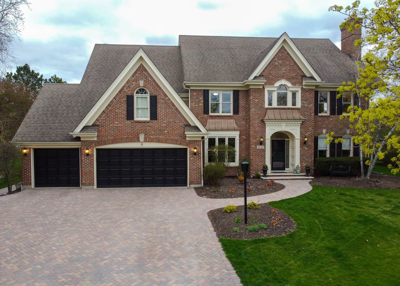 1047 Saint Andrews Circle - Photo 1