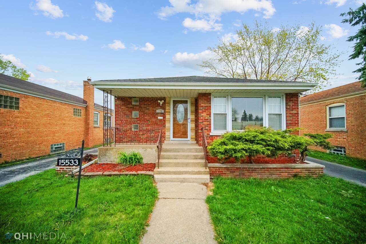 15533 Drexel Avenue - Photo 1