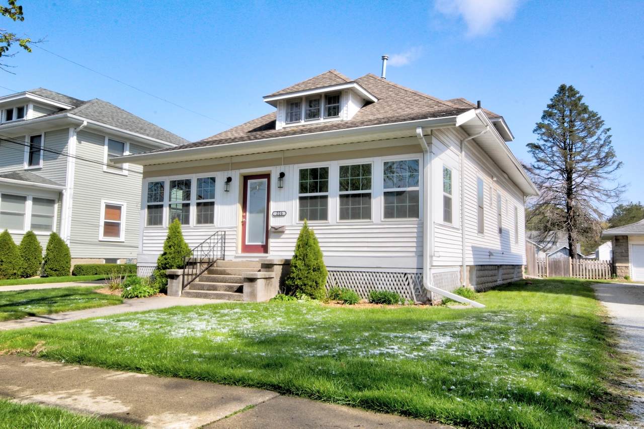 226 Lincoln Avenue - Photo 1