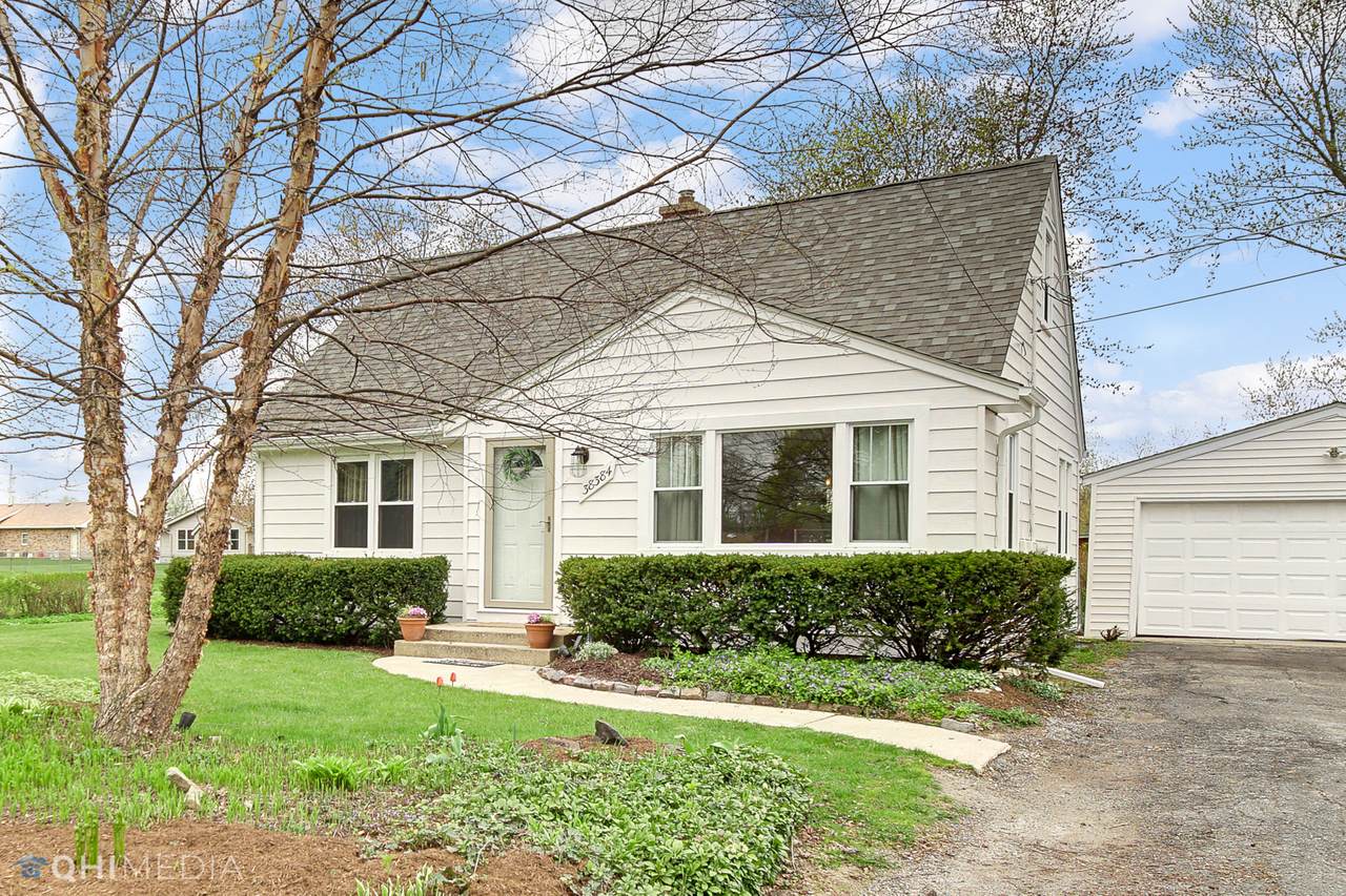 38384 Russell Avenue - Photo 1