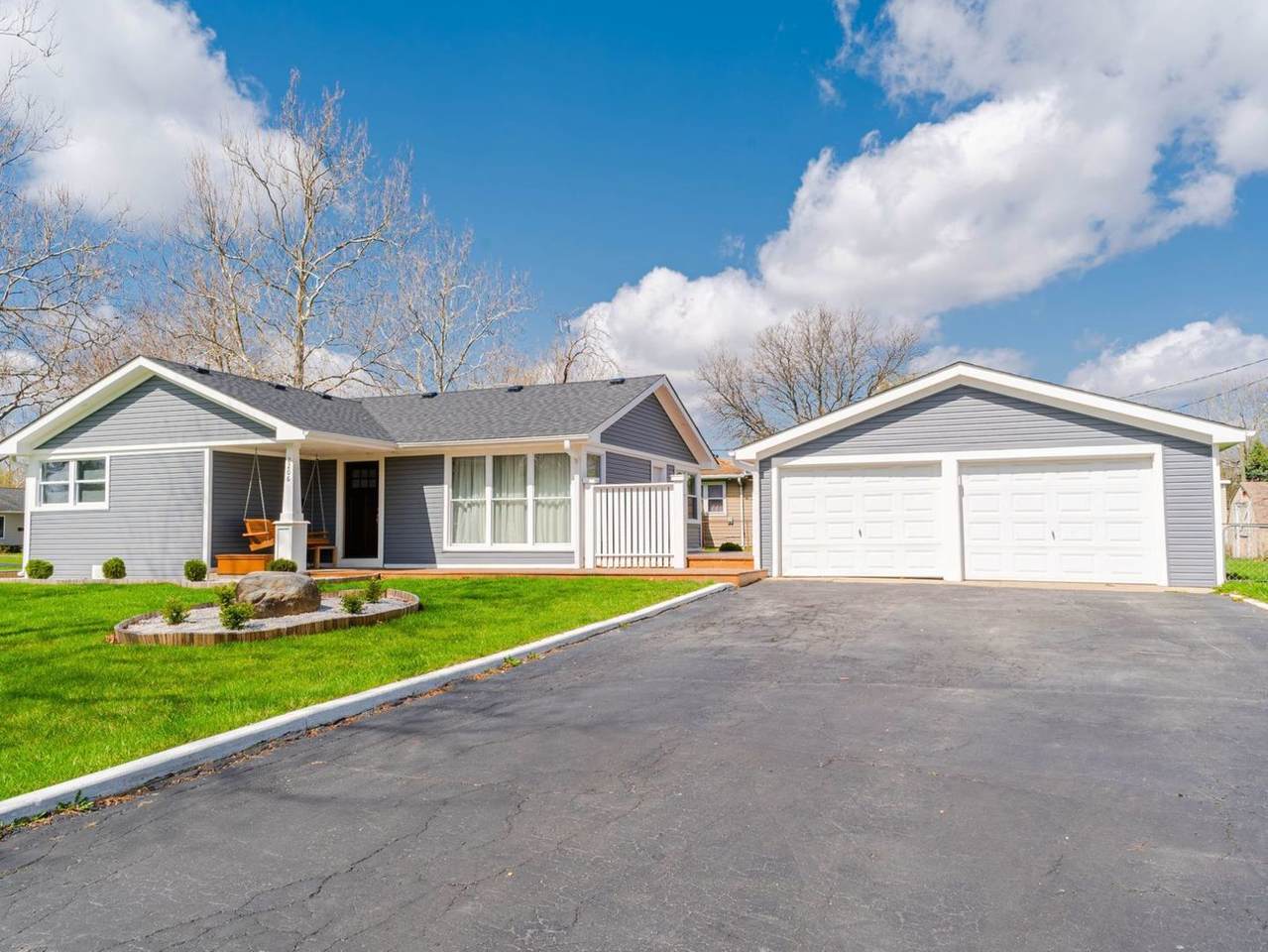 2206 Quail Lane - Photo 1