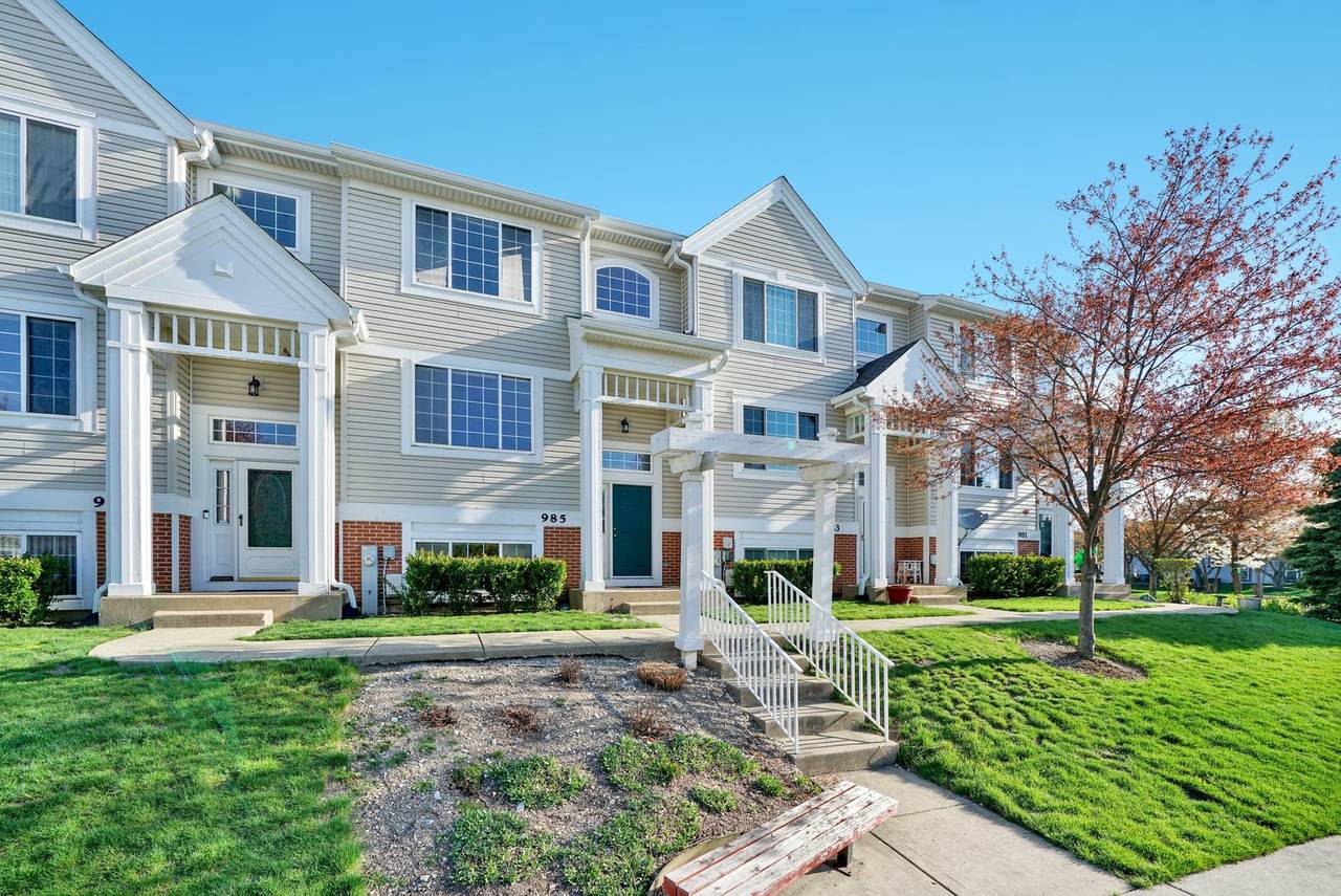985 Mayfair Court - Photo 1