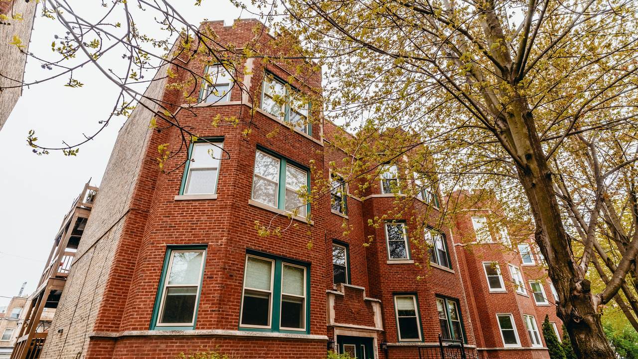 2755 Spaulding Avenue - Photo 1