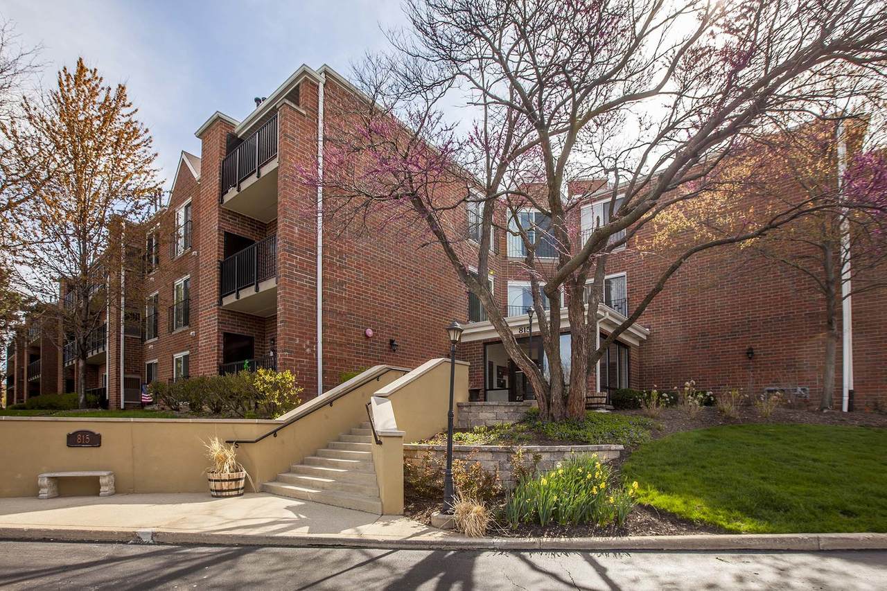 815 Leicester Road - Photo 1