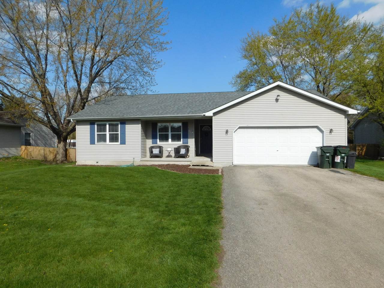 1894 Irene Road - Photo 1