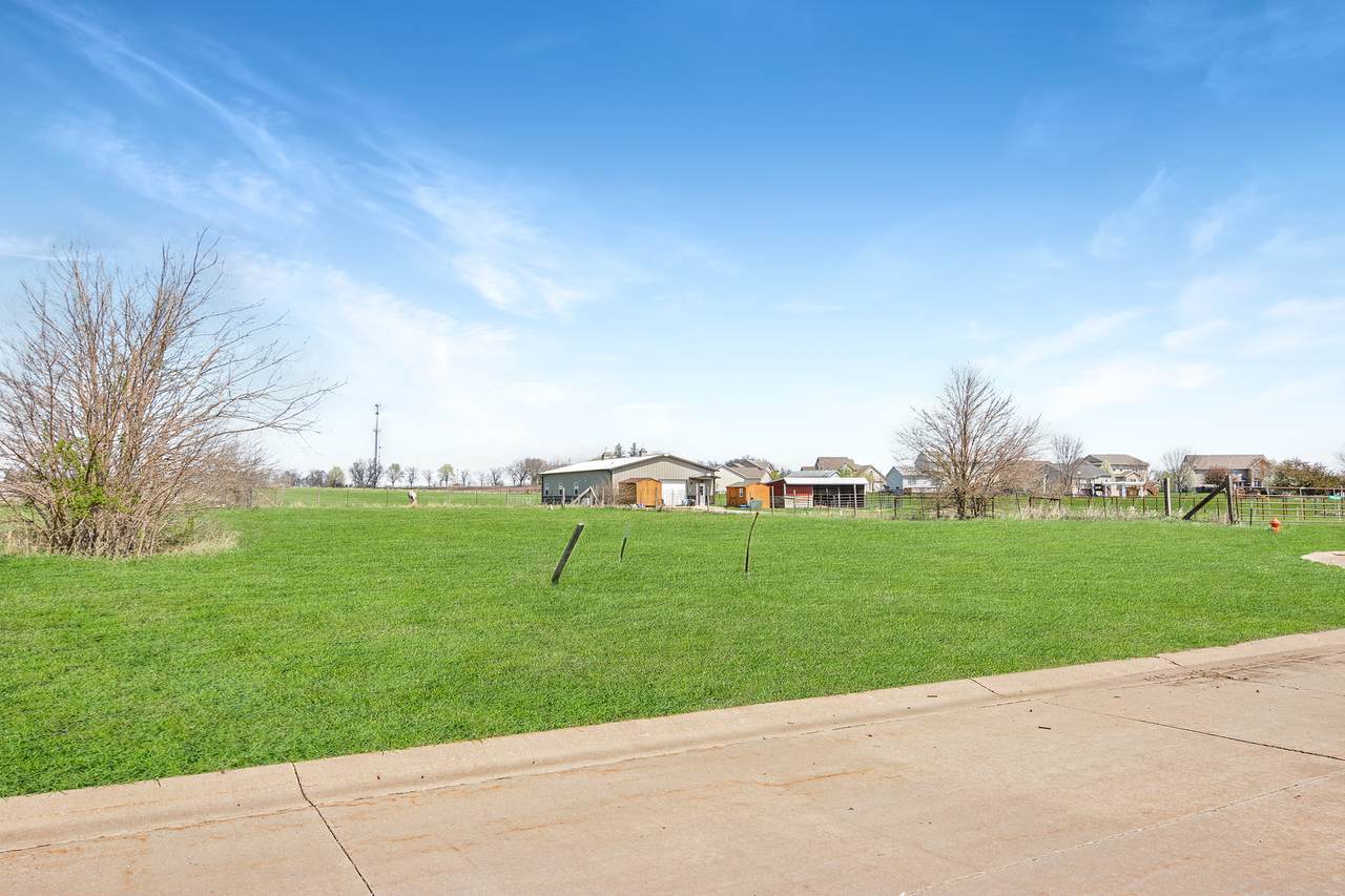 Lot #11 Fox Run Court - Photo 1