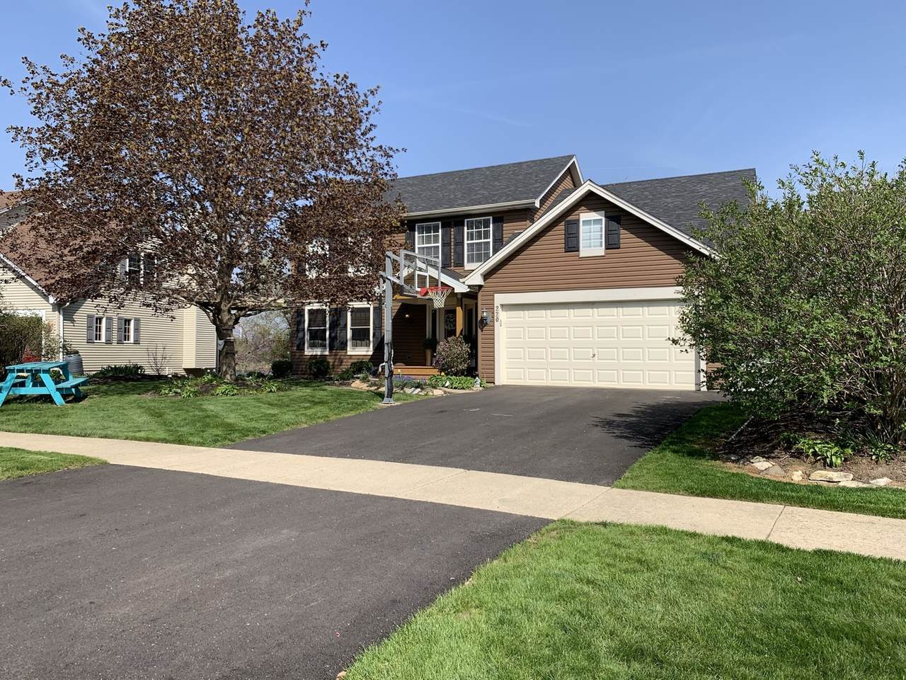 220 Parkside Lane - Photo 1