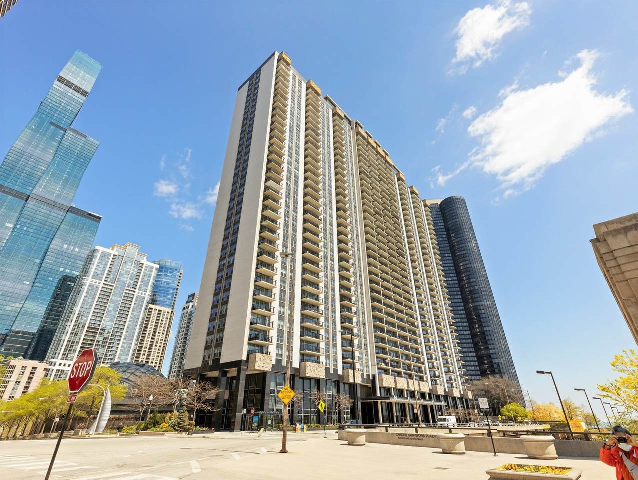400 Randolph Street - Photo 1