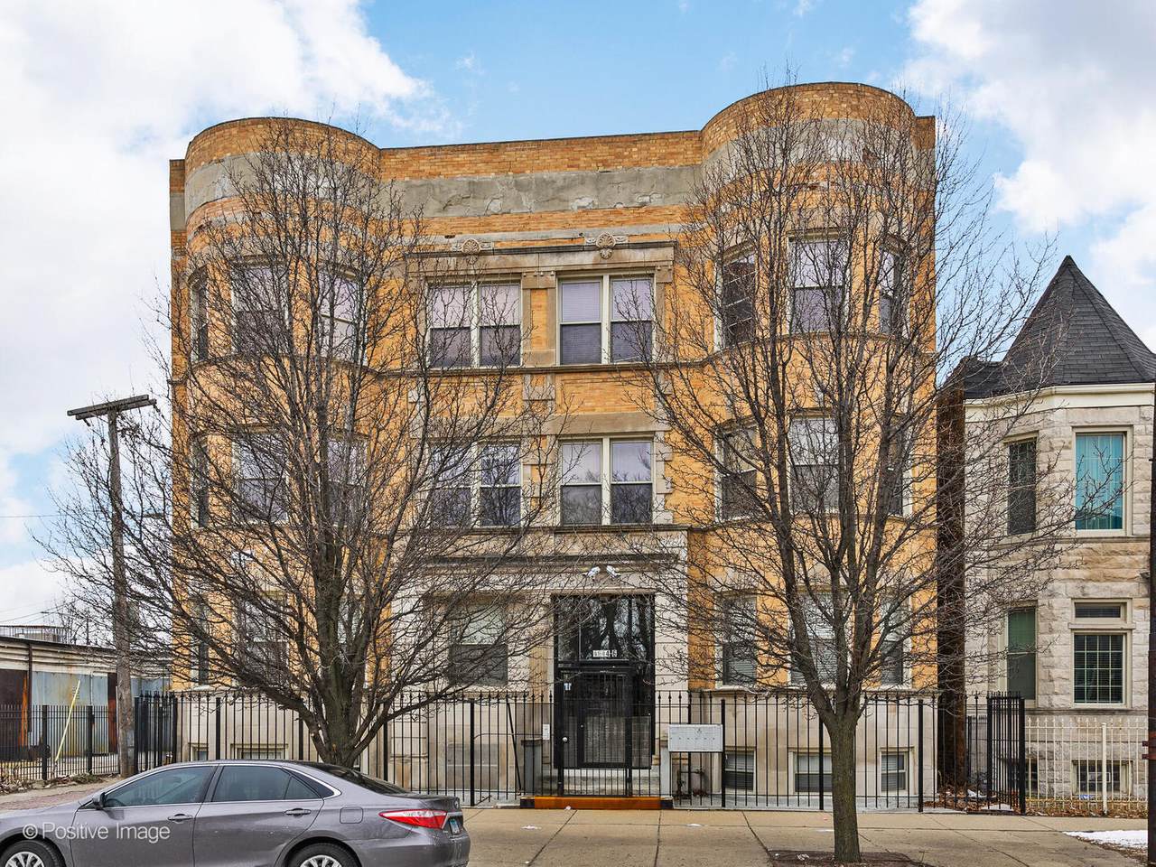 4644 Prairie Avenue - Photo 1