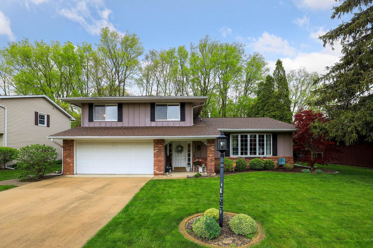 520 Grove Avenue - Photo 1