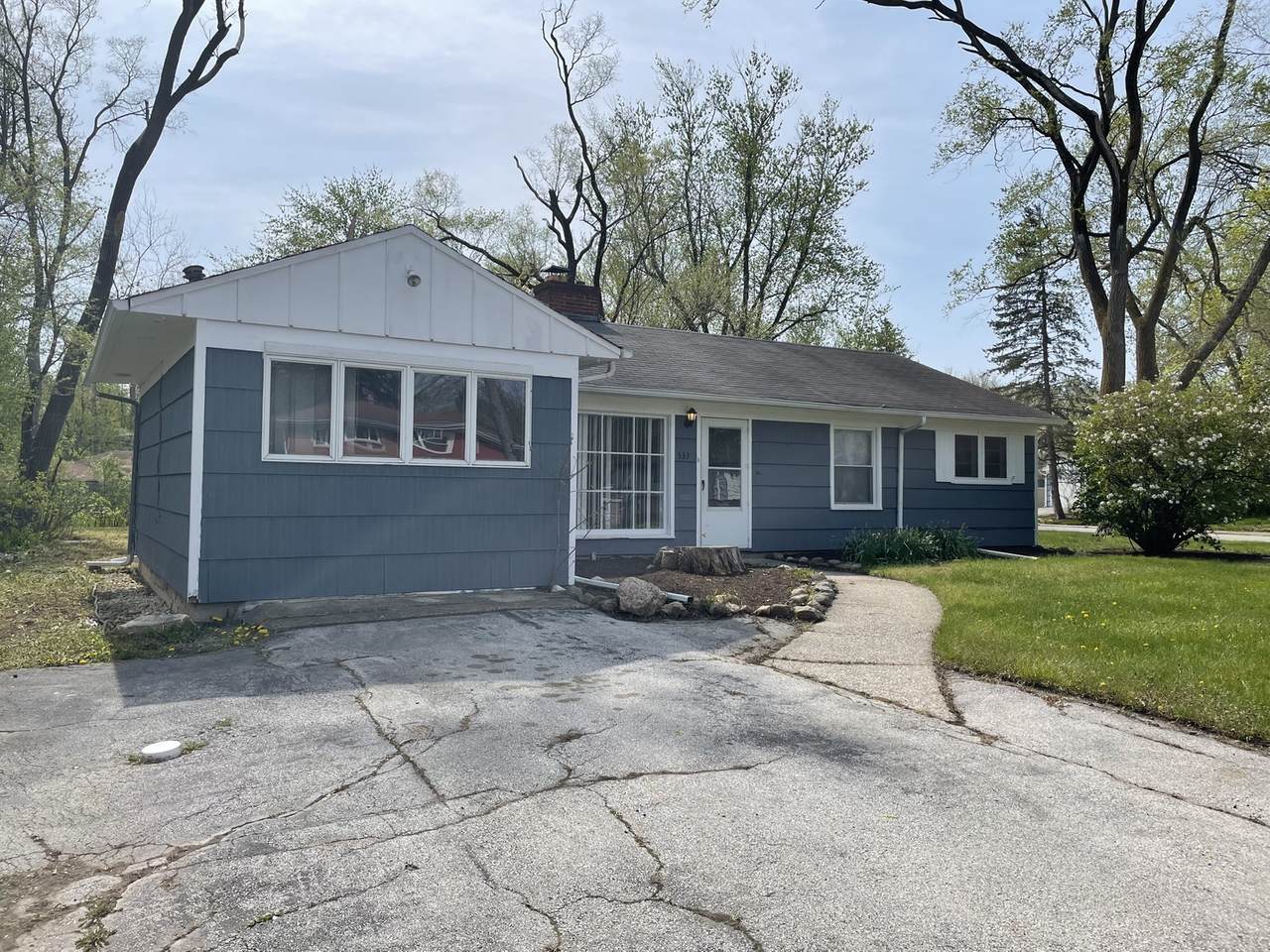 333 Indianwood Boulevard - Photo 1