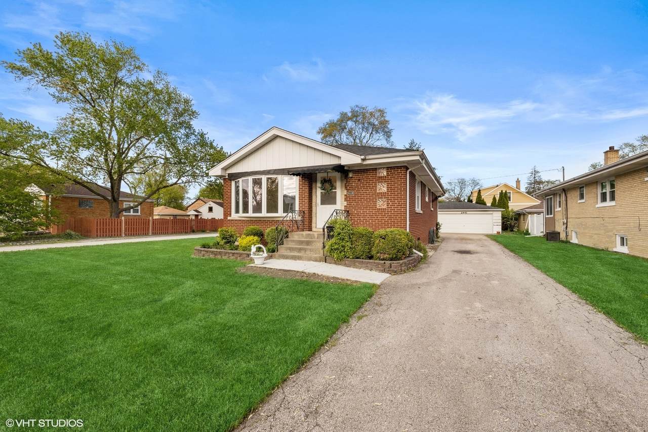 2941 Maple Avenue - Photo 1