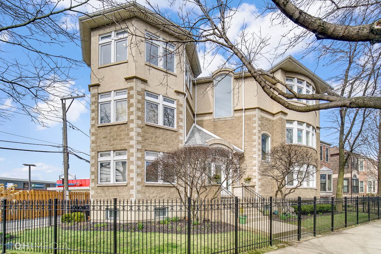 2124 Wayne Avenue - Photo 1