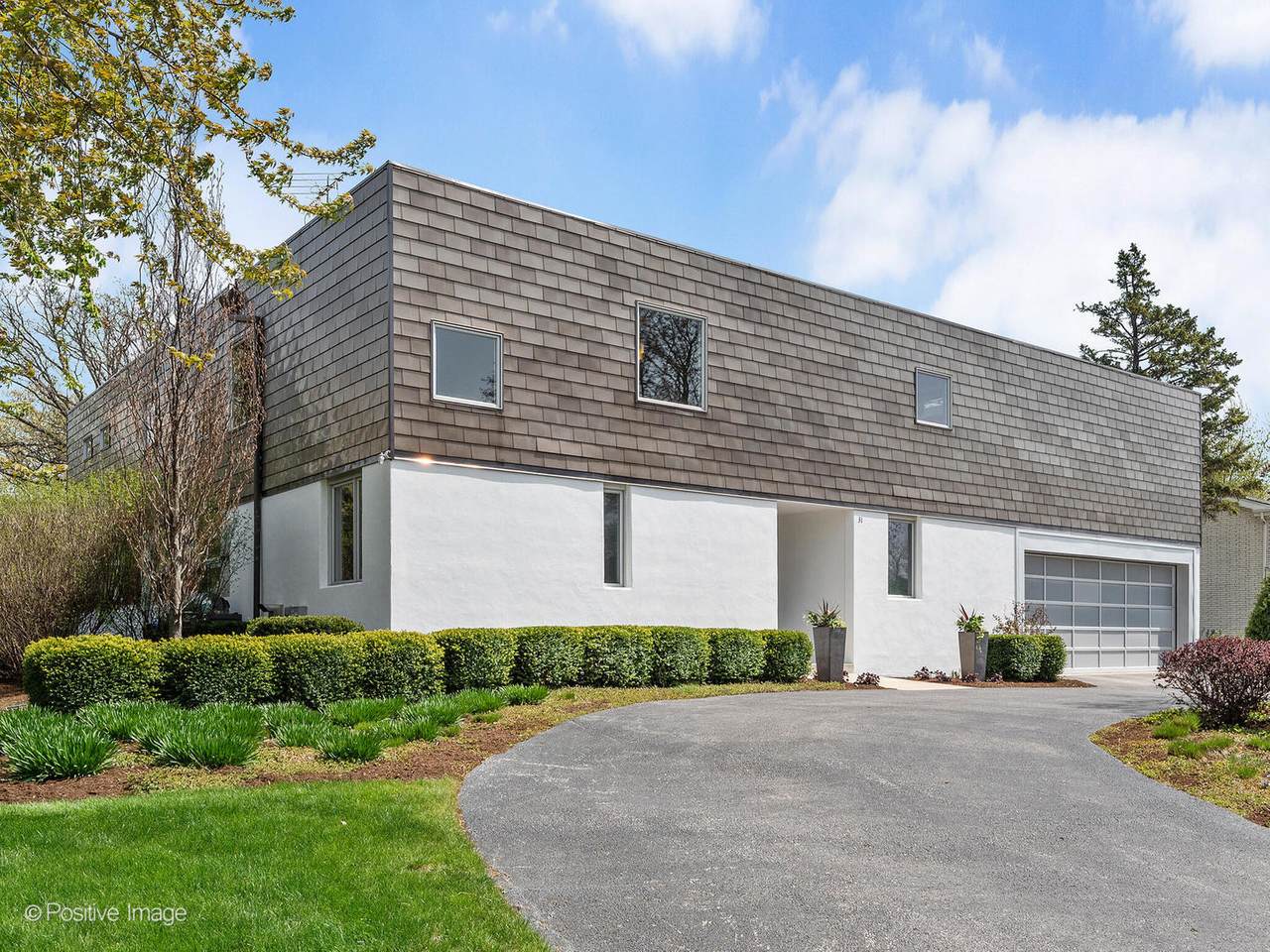 31 Windsor Drive - Photo 1