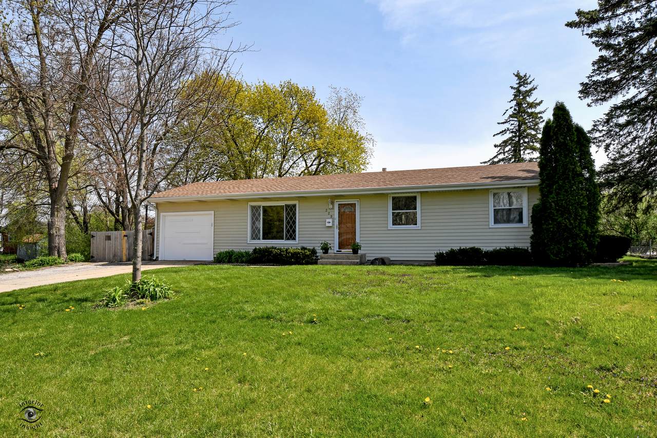 329 Seminole Lane - Photo 1
