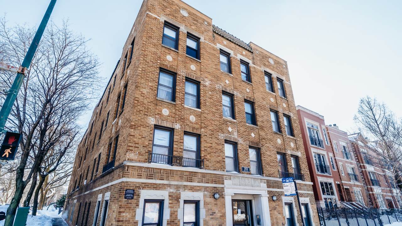 2959 Damen Avenue - Photo 1