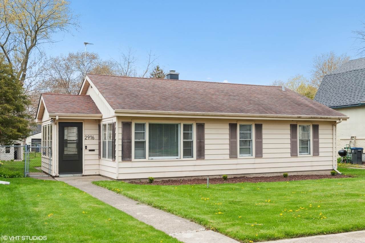 2916 Ezekiel Avenue - Photo 1