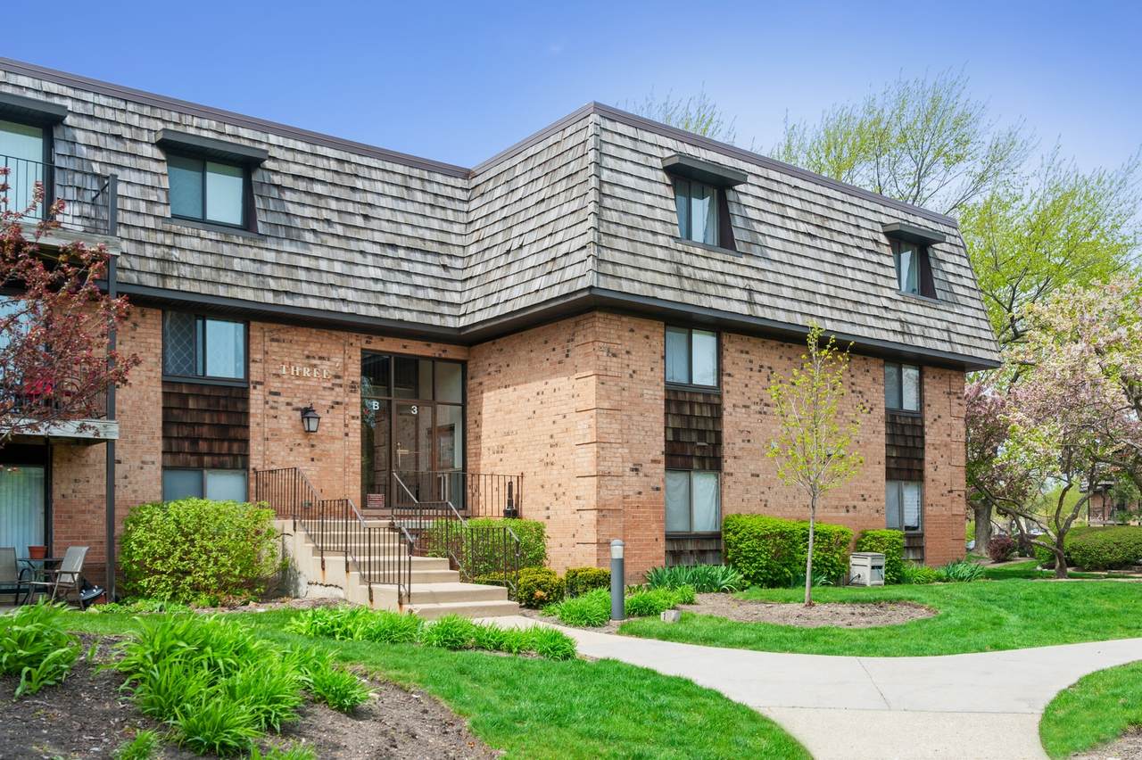 3 Oak Creek Drive - Photo 1