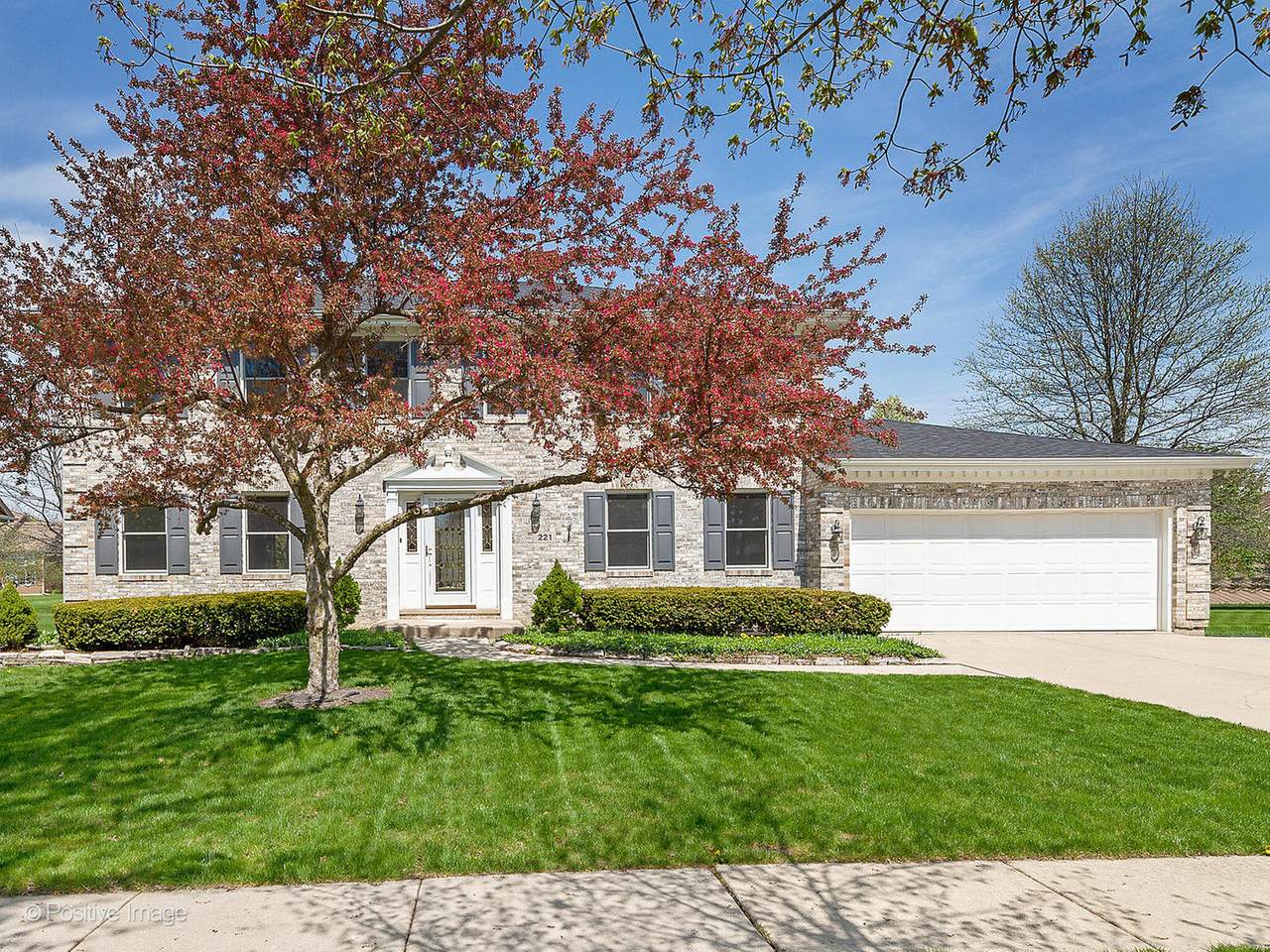 221 Amber Court - Photo 1