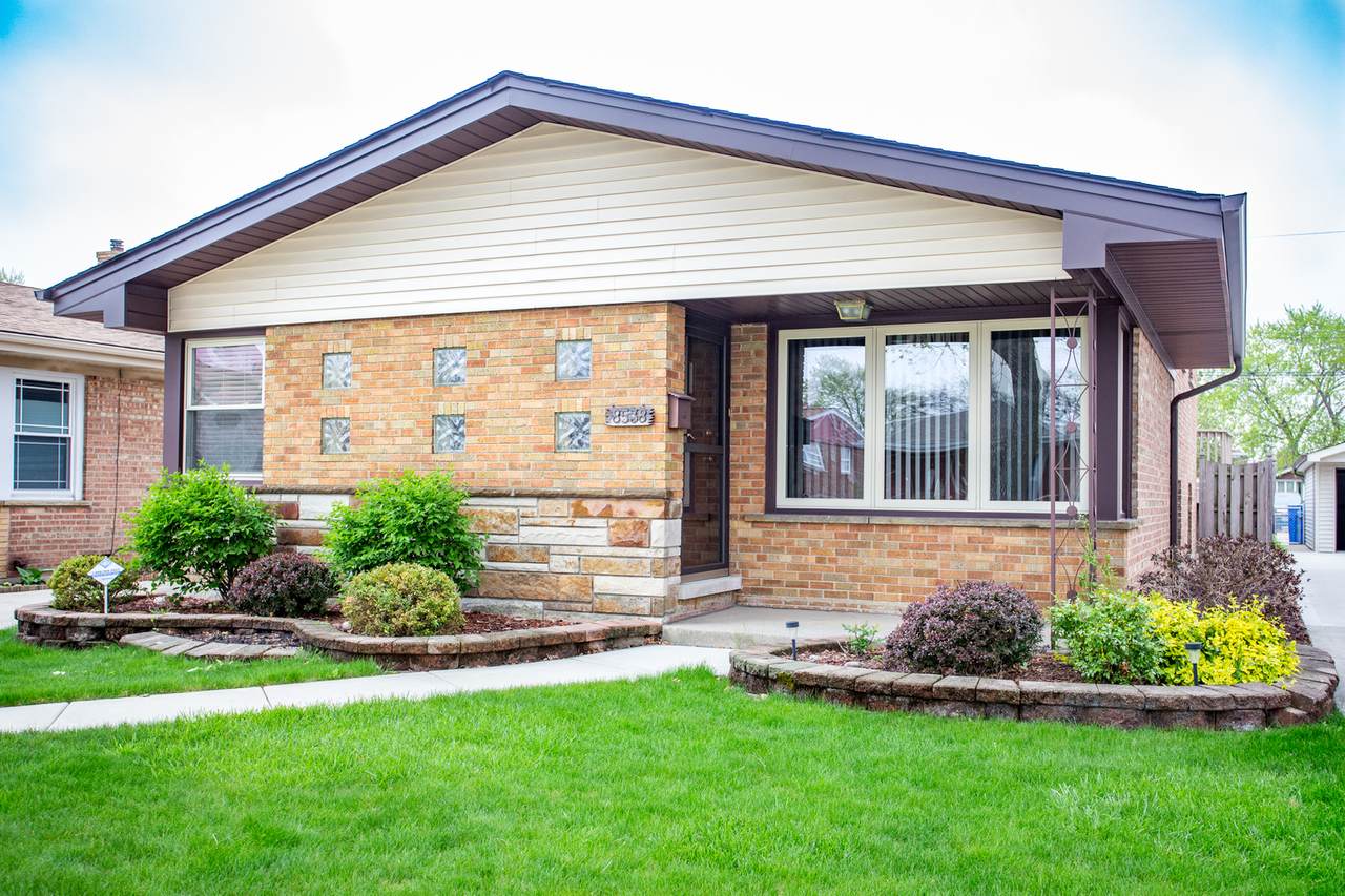 8538 Keeler Avenue - Photo 1
