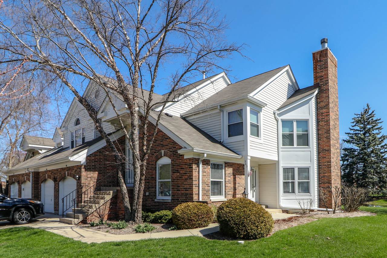 363 Willow Parkway - Photo 1