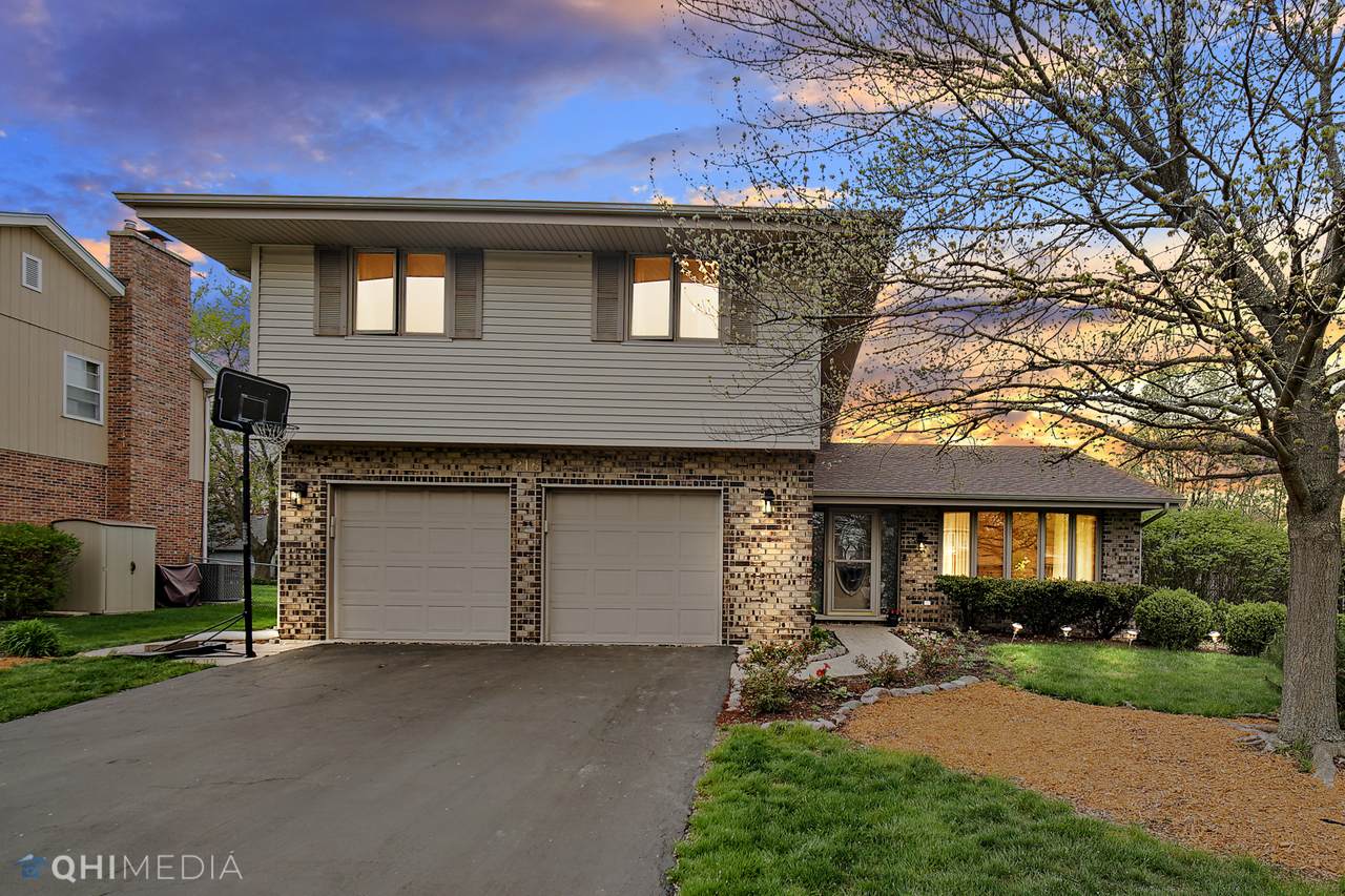 216 Natwick Lane - Photo 1