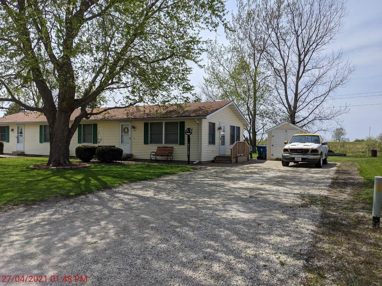901 Schluter Street - Photo 1