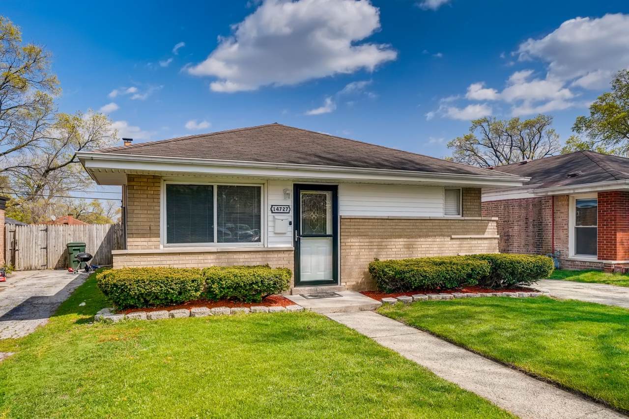 14727 Kimbark Avenue - Photo 1