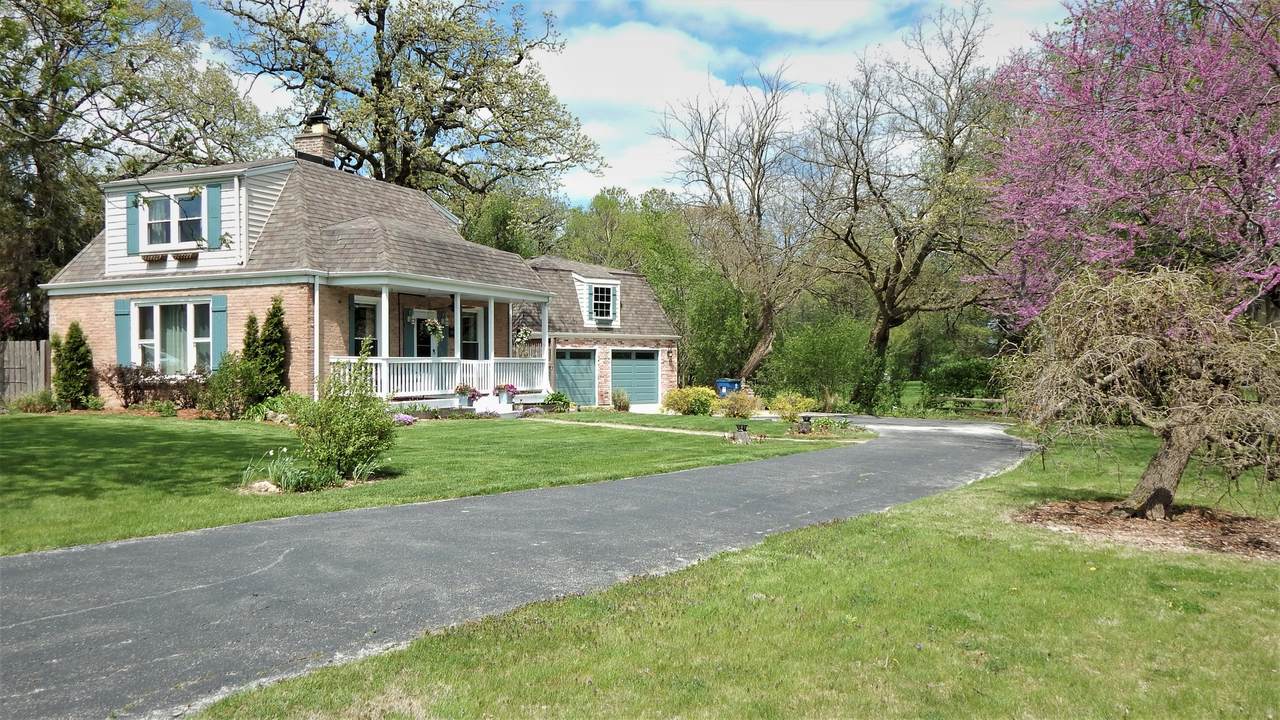 801 Aberdeen Drive - Photo 1
