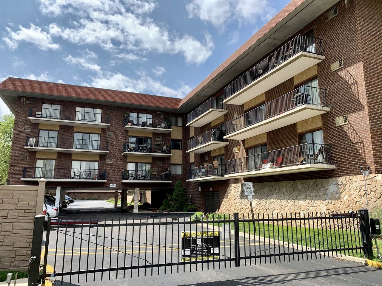 9540 Mayfield Avenue - Photo 1