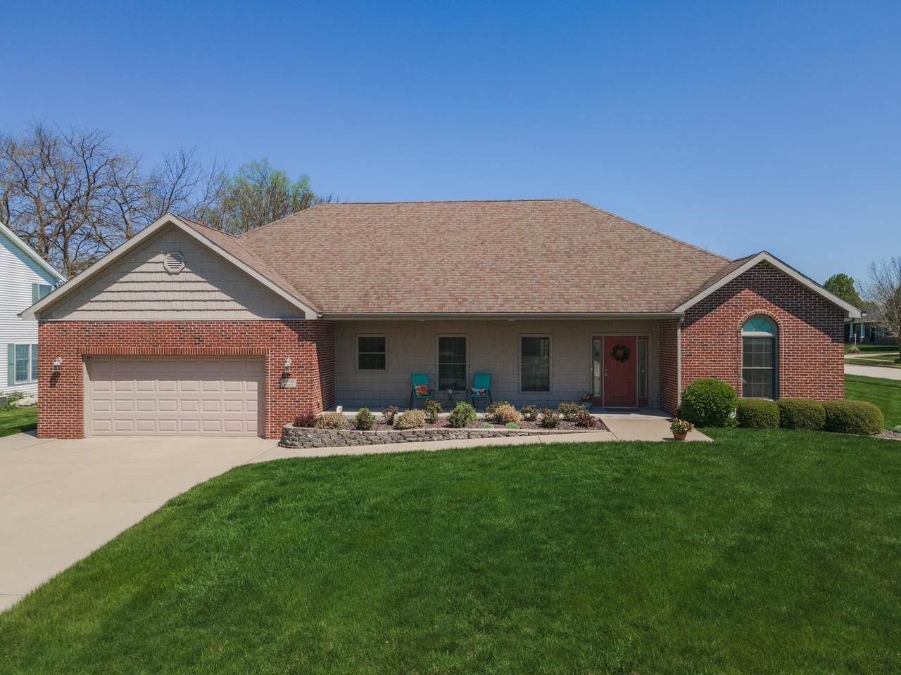 36 Lone Oak Court - Photo 1