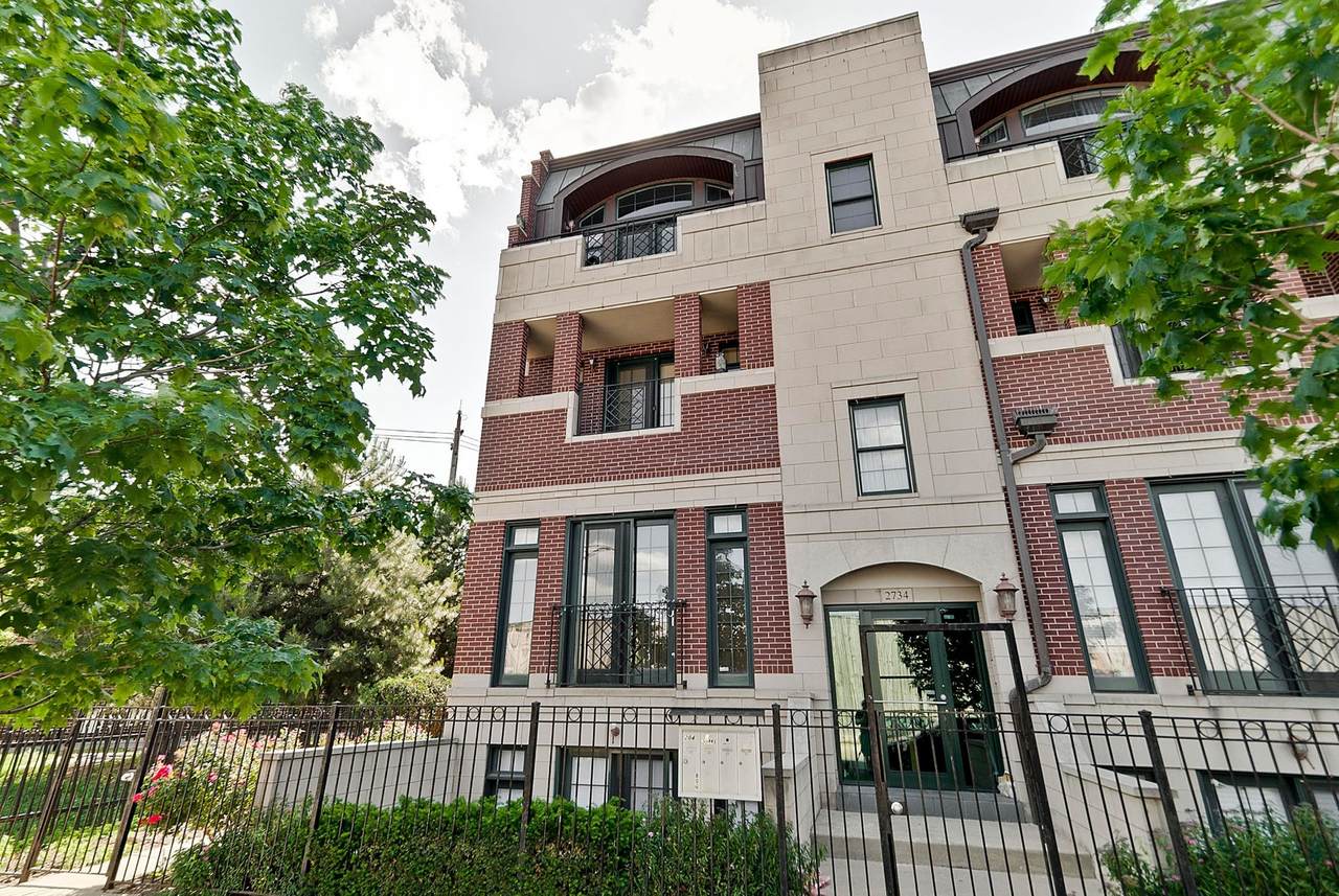 2734 Wolcott Avenue - Photo 1