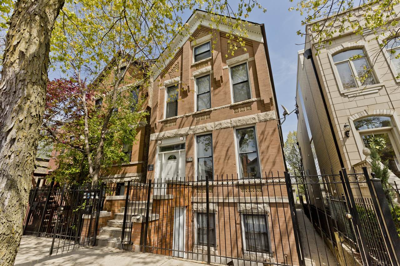 2117 Winchester Avenue - Photo 1