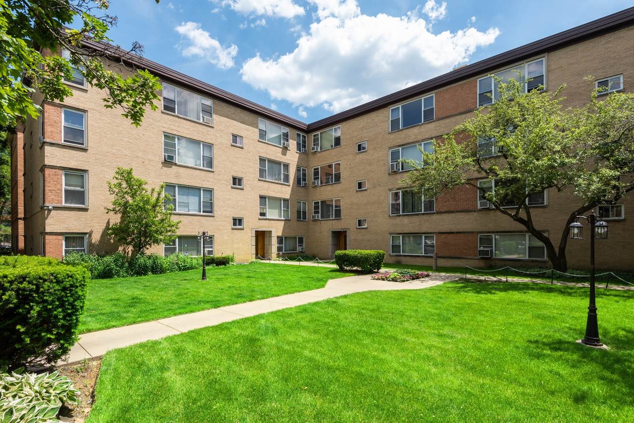 2621 Fitch Avenue - Photo 1