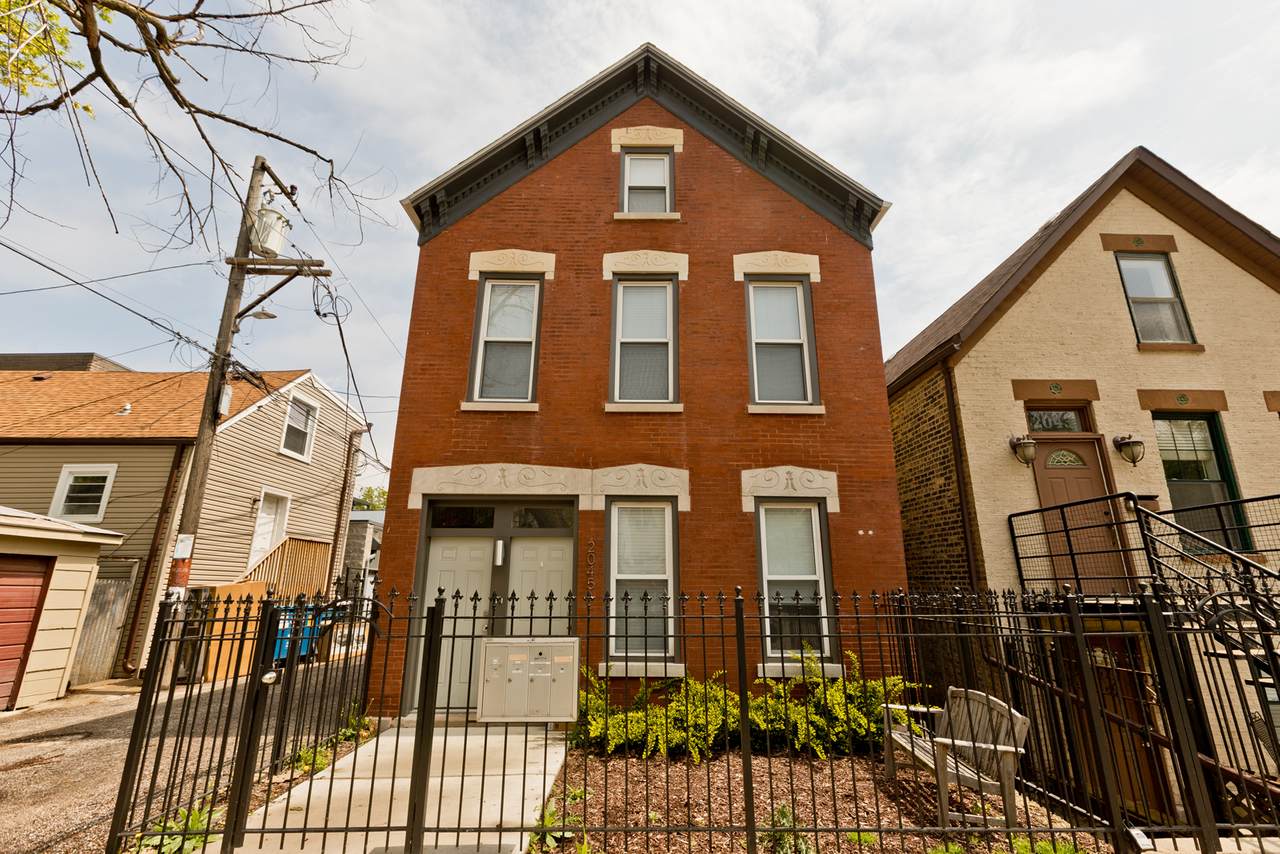 2045 Wolcott Avenue - Photo 1